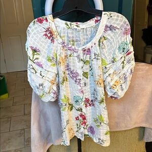 Jane and Delancey Floral Blouse - White and Green